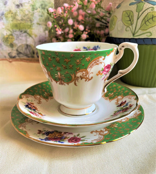 Vintage Paragon Rockingam Teacup, Saucer and Tea Plate Trio